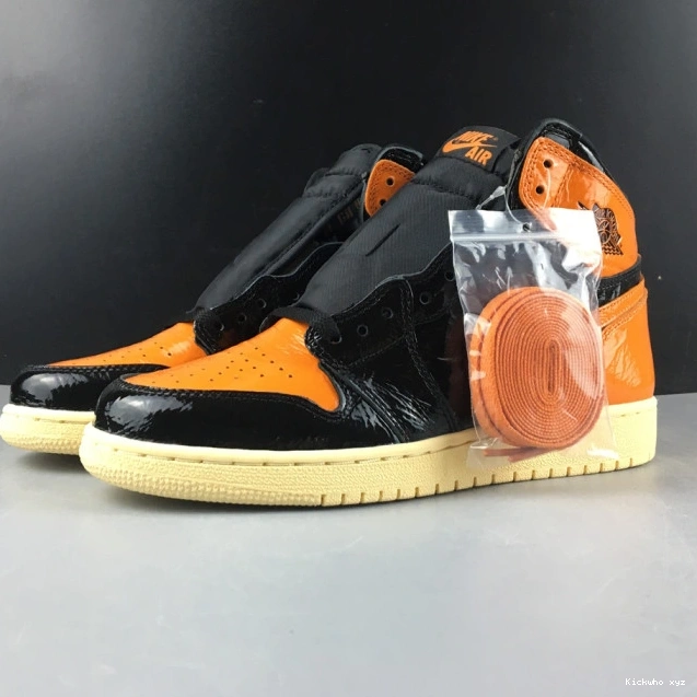 3.0 Shattered High 1 555088-028 - Jordan Retro Air Backboard 0810
